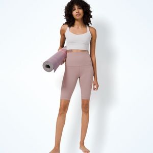 NWT align SHR short 10” lululemon